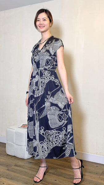 Black and white mixed print slim fit dress
