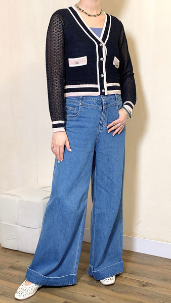 Airy knitted cardigan with pink panel