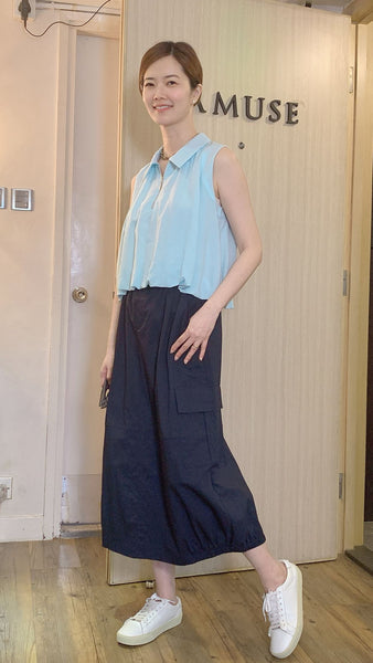 Navy cotton elastic waist skirt with back slit