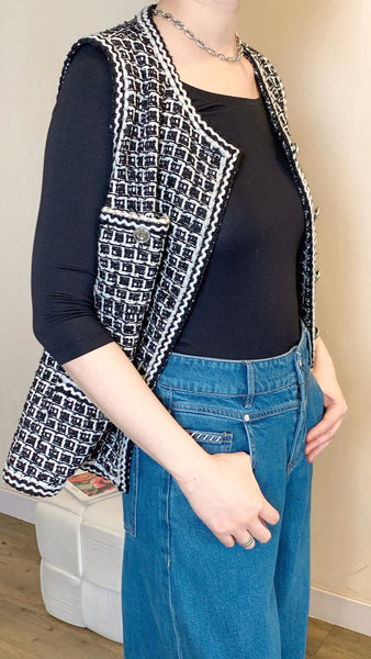Black and white classic tweed sleeveless vest