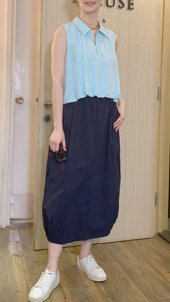 Navy cotton elastic waist skirt with back slit