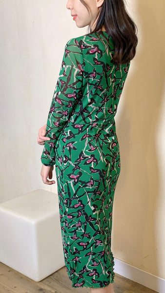 Green x fuchsia statement mesh slim fit maxi dress