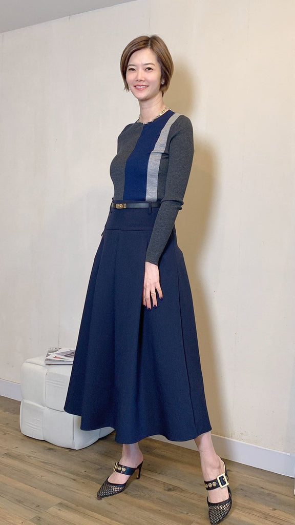 Navy blue dress with gold turn button and black belt Amuse Navy blue dress with gold turn button and black belt Amuse