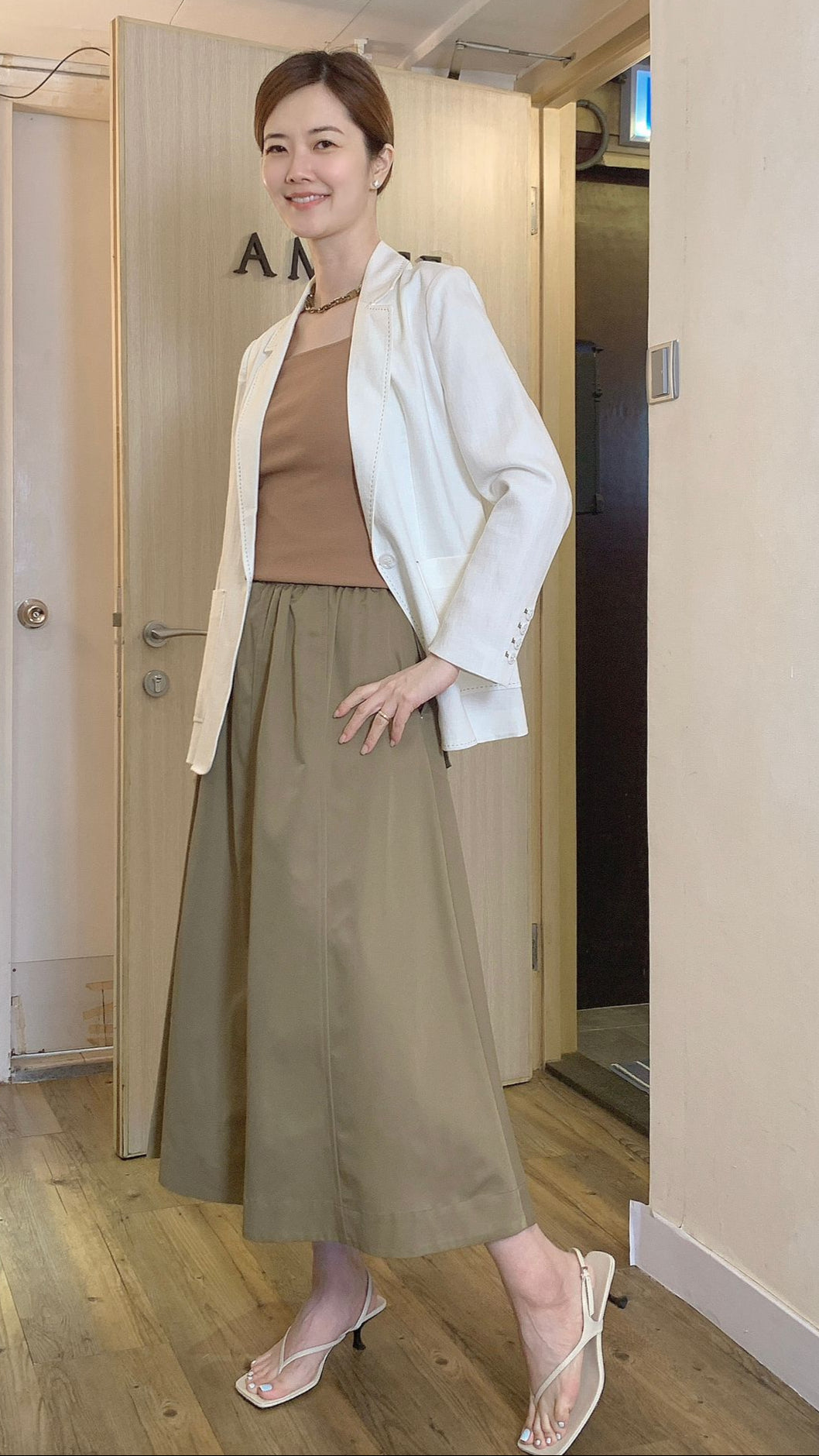 Army green cotton skirt with back pockets