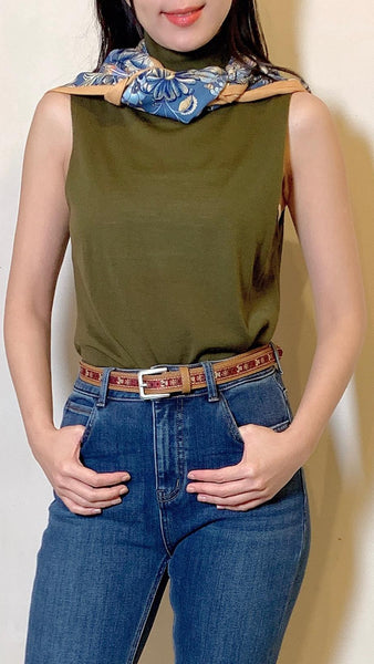 Mustard yellow rectangular eddy scarf